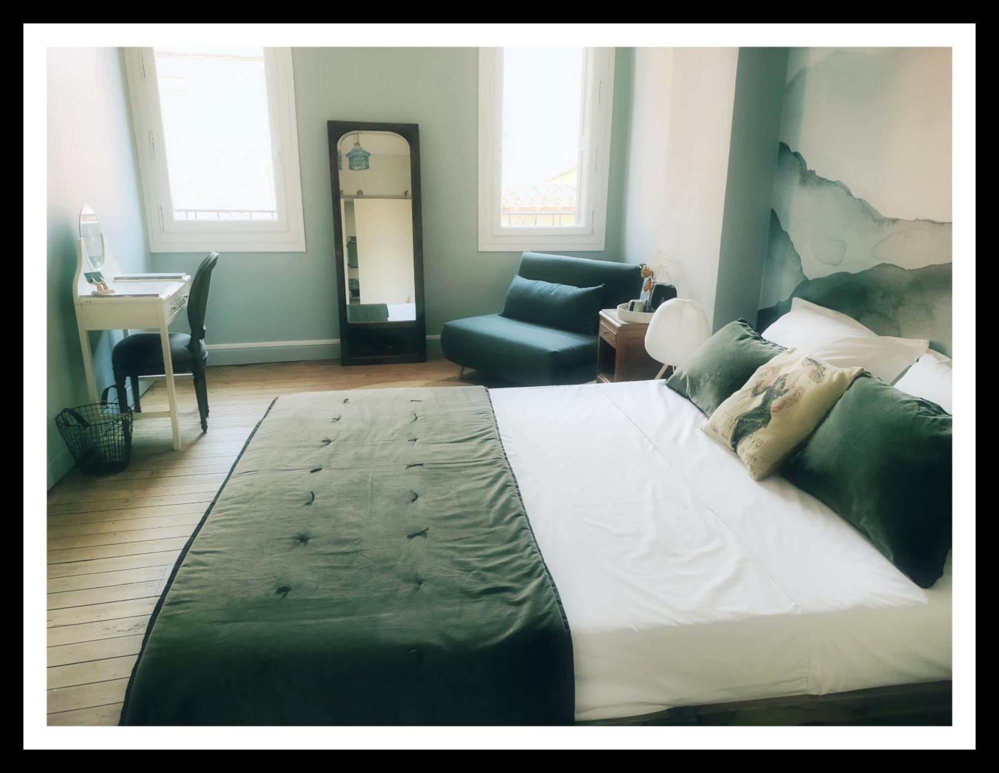 La Belle D'Ame - Guest House พุราเดส์ ห้อง รูปภาพ
